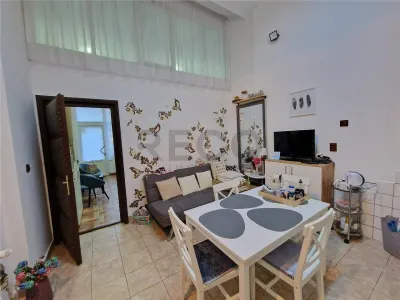 RECO Spatiu Comercial in Oradea zona ultracentrala, Republicii - foto 6