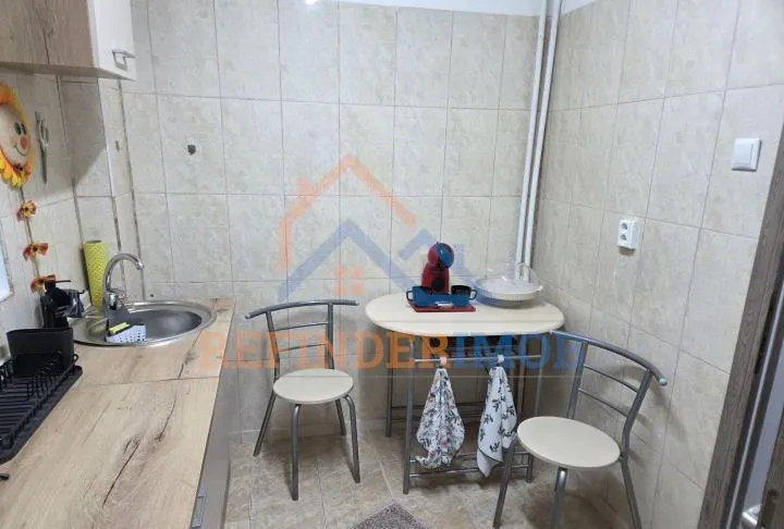 Vanzare 2 camere Basarabia 44mp - foto 4