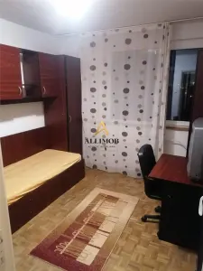 Apartament 3 camere in Ploiesti, zona Sud - foto 4