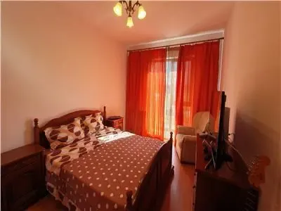 Apartament 2 camere decomandat Tractorul,mobilat,parcare,130000Euro - foto 3