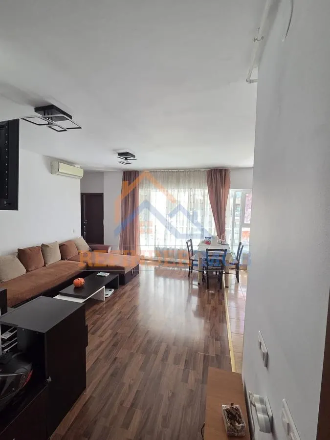 Vanzare 3 camere Titan-Rasarit de soare 70mp - foto 1