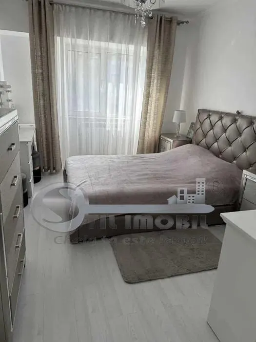 Apartament 4 camere ,97 mp, etaj 2, 2 bai, 2 balcoane- Pacurari- Kaufland - foto 1