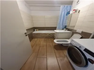 Apartament 2 camere decomandat Tractorul Coresi - foto 4