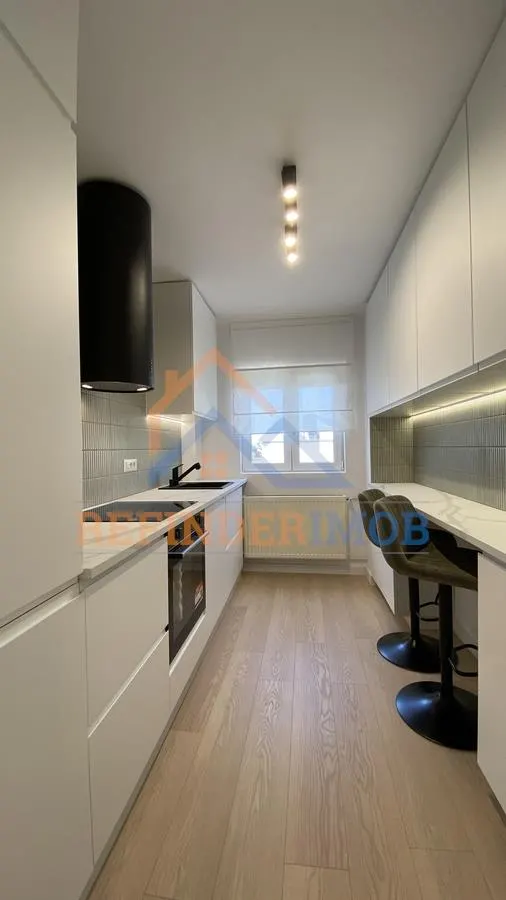 Vanzare apartament 2 camere etajul 6 din 8 zona 13 Septembrie - Marriott - foto 4