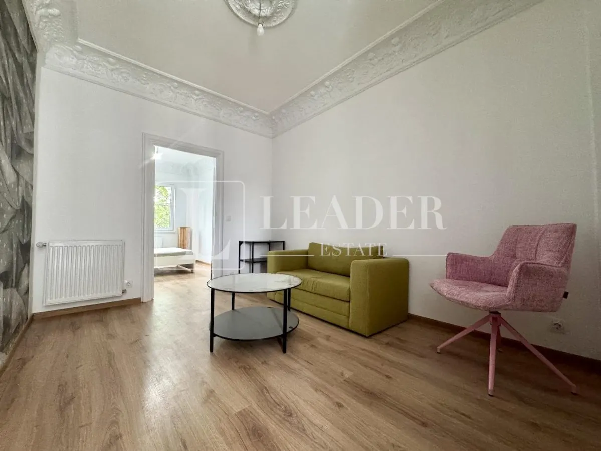 Stirbei Voda || Parc Cismigiu | Apartament renovat in vila - foto 1