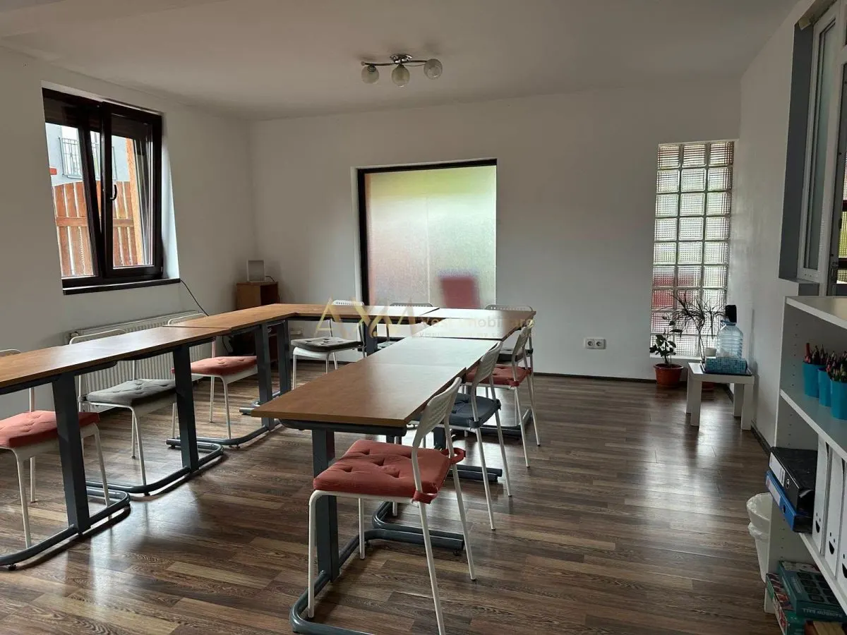 Inchiriere casa 4 camere - foto 11