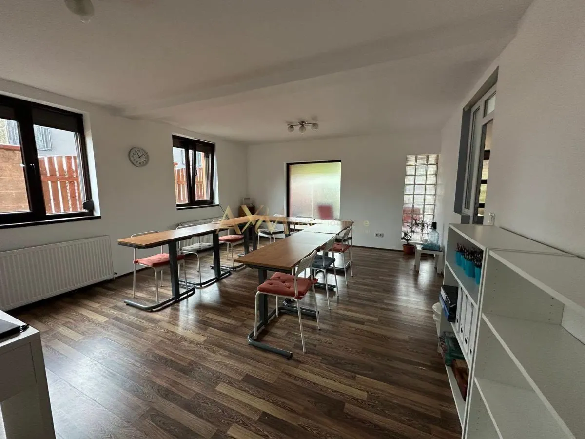 Inchiriere casa 4 camere - foto 24