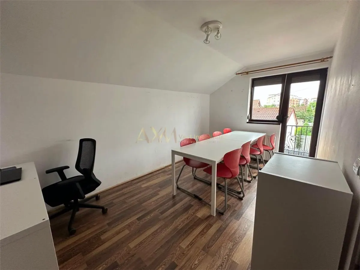 Inchiriere casa 4 camere - foto 10