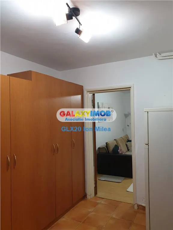 Vanzare garsoniera  decomandata  Obor,  langa metrou! - foto 6