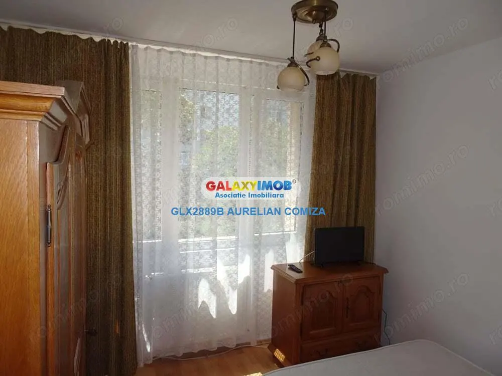 Inchiriere apartament cu 3 camere decomandat Ozana - foto 6