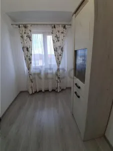 RECO Vila  cu 6 camere +garaj + teren generos- zona Baile Felix - foto 6