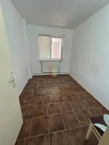 VEZI VIDEO! apartament 2 camere,  parter cu balcon 11 m, Viziru 1 - foto 3