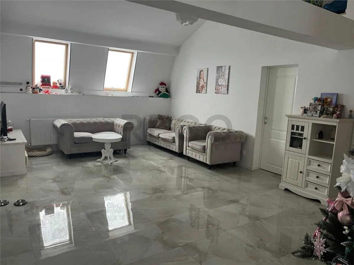 RECO Apartament modern cu 3 camere-85 mp Rogerius-Oradea - foto 2