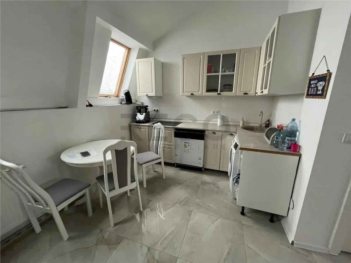 RECO Apartament modern cu 3 camere-85 mp Rogerius-Oradea - foto 8