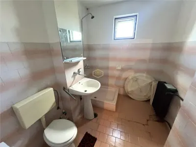 Casa cu 4 camere in Viile Satu Mare | Dealu Mare - foto 15