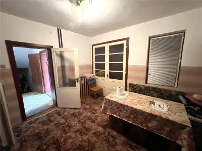 Casa cu 4 camere in Viile Satu Mare | Dealu Mare - foto 6