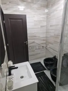 Apartament 2 camere -curte proprie - foto 8