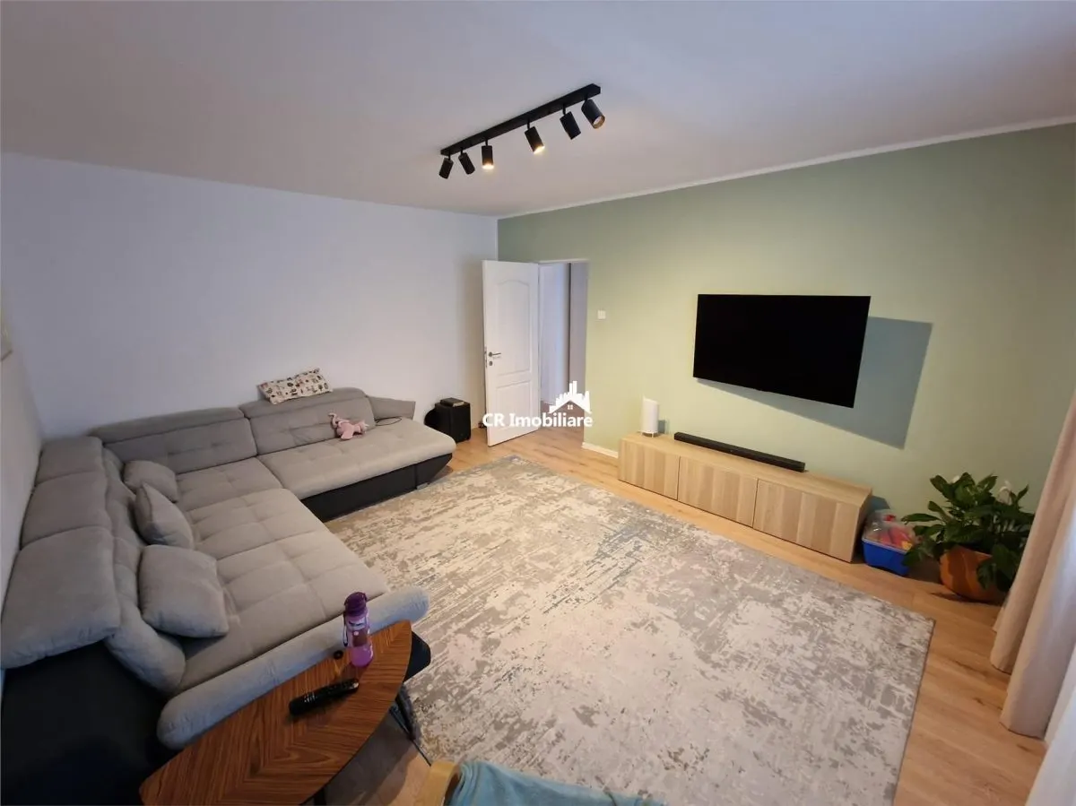 Apartament 4 camere Nerva Traian - foto 1