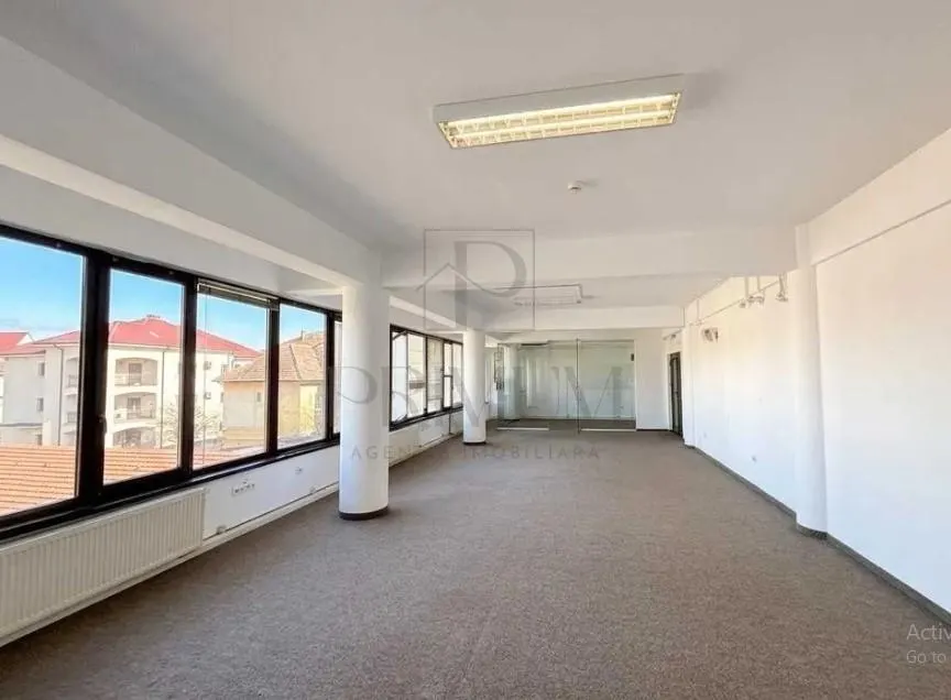 Spatiu birouri, open space renovat - Central - foto 1