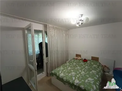 Apartament modern cu 4 camere plus boxa, cu SU de 75mp, parter/4, zona OZANA, la 10 , 15 minute pietonal de statia de metrou 1 Dec 1918. - foto 13
