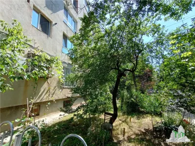 Apartament modern cu 4 camere plus boxa, cu SU de 75mp, parter/4, zona OZANA, la 10 , 15 minute pietonal de statia de metrou 1 Dec 1918. - foto 19