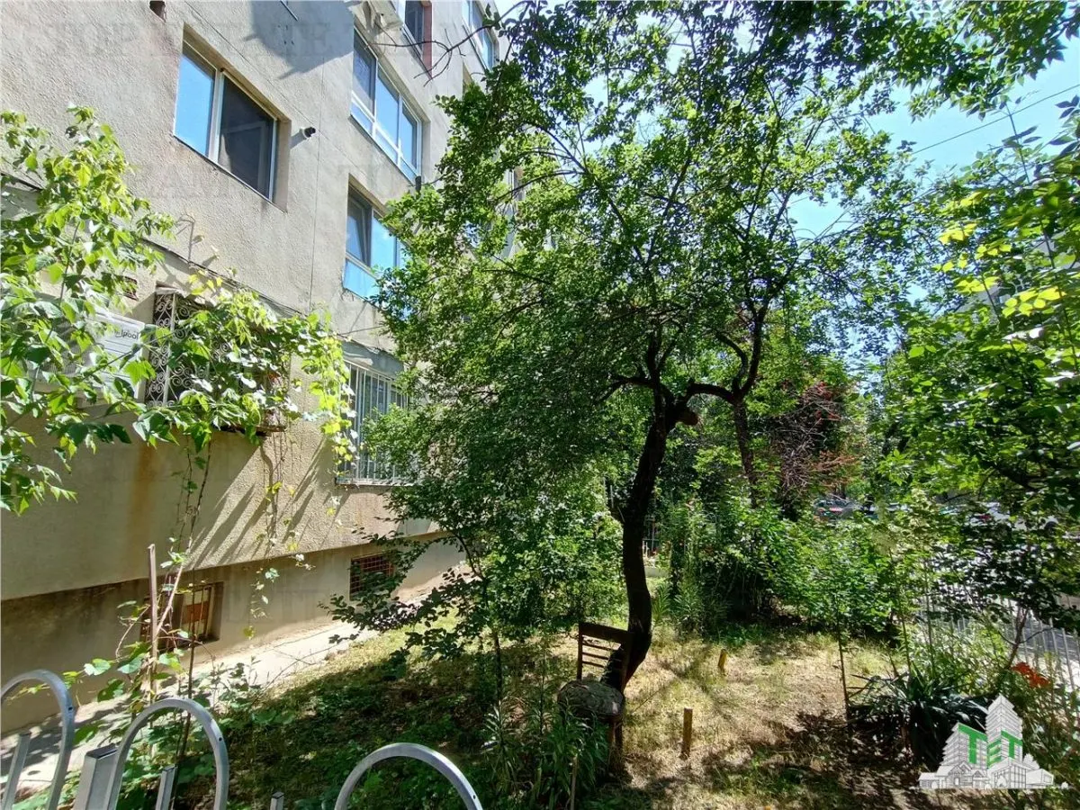 Apartament modern cu 4 camere plus boxa, cu SU de 75mp, parter/4, zona OZANA, la 10 , 15 minute pietonal de statia de metrou 1 Dec 1918. - foto 19