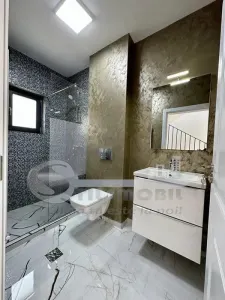 COMISION 0 % Duplex 3 camere 2 bai 80 mp curte 200 mp Vorovesti Miroslava - foto 3
