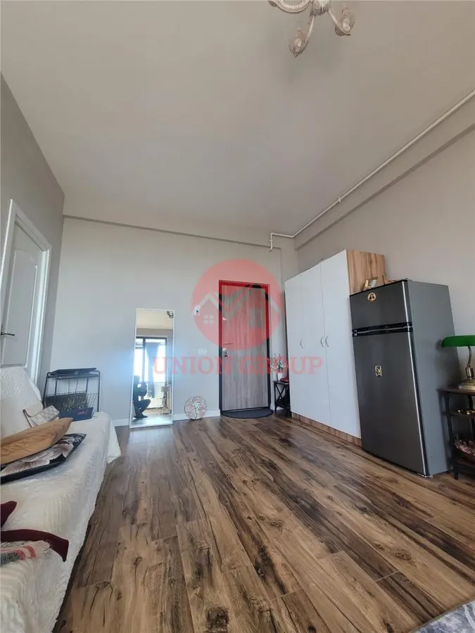 Apartament Superb Zona Veterani/Lazu, 2 Camere, Complet Mobilat si Utilat, - foto 2