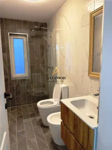 Apartament 3 camere in vila, zona centrala - foto 9