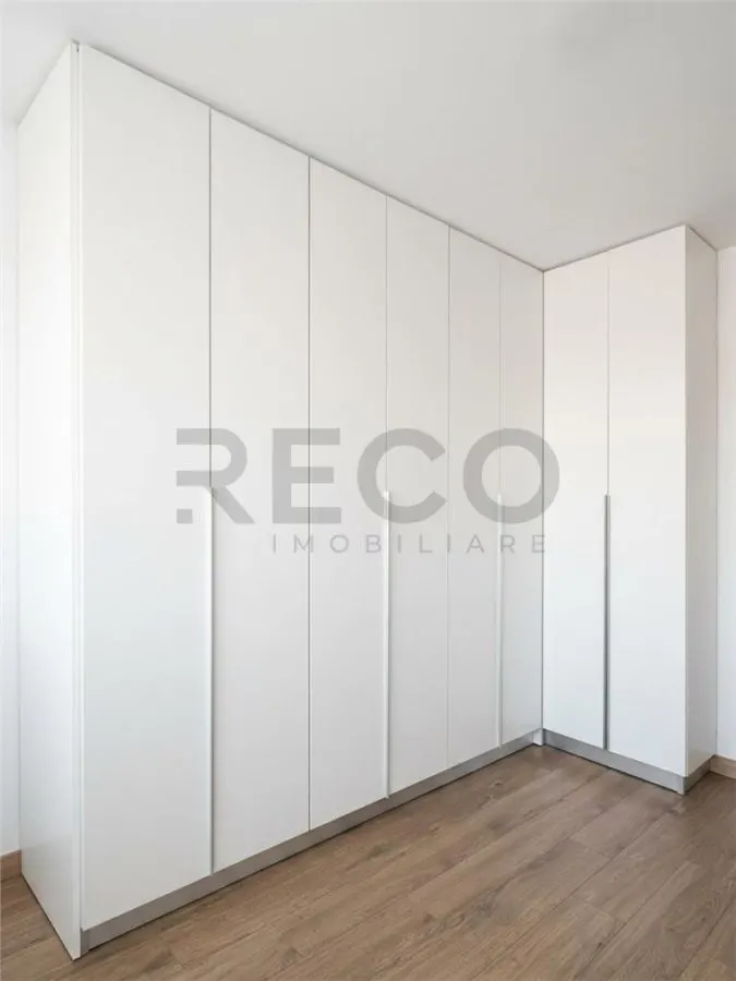 RECO Apartament 3 camere, zona Dacia, balcon, priveliste superba - foto 11