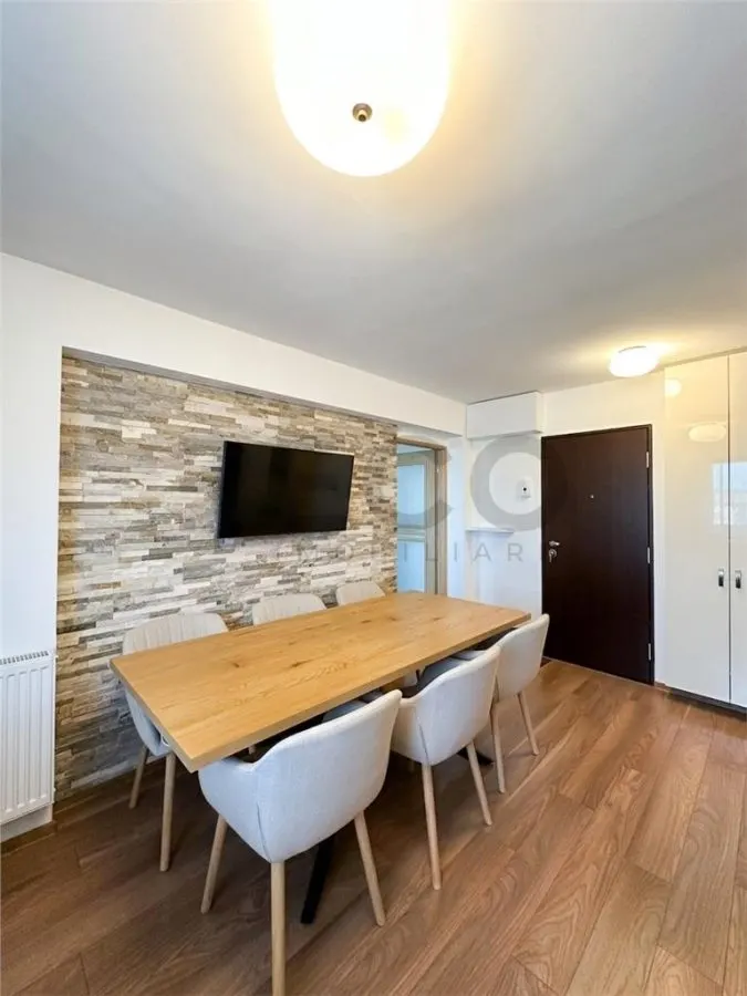 RECO Apartament 3 camere, zona Dacia, balcon, priveliste superba - foto 9