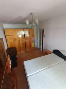 Pret Bun!  SPATIOS! Apartament 3 camere Decomandat, 70mp zona Obor - foto 5