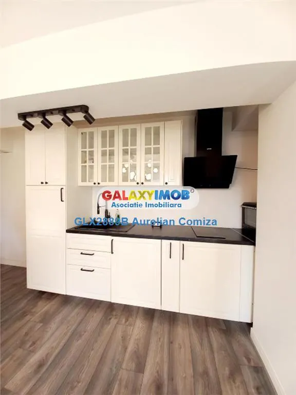 Inchiriere apartament 3 camere Damaroaia - Petrom City - foto 6