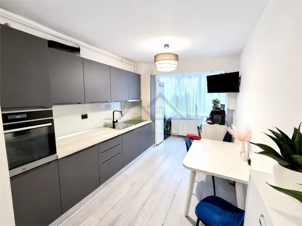Apartament 2 camere etajul 2 zona Grivitei - foto 2