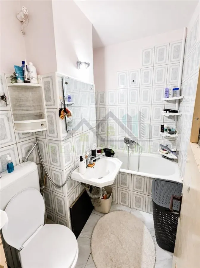 Apartament 2 camere etajul 2 zona Grivitei - foto 5