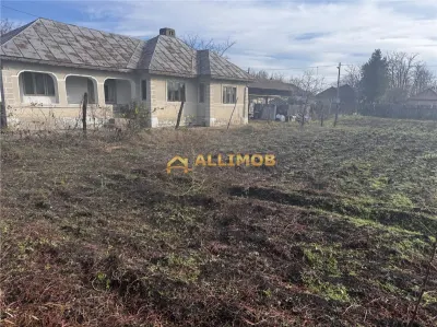 Casa batraneasca  si 1500 mp teren, doua deschideri â€“ Fulga, Prahova - Fulga de Jos