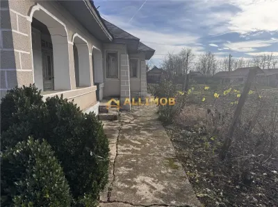 Casa batraneasca  si 1500 mp teren, doua deschideri â€“ Fulga, Prahova - foto 9