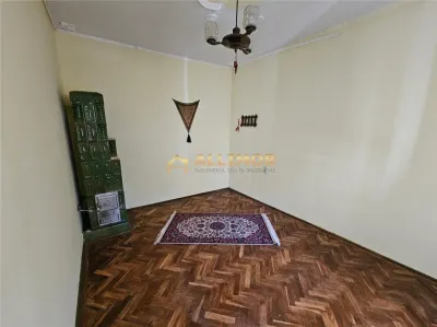 Casă de vânzare în zona Sala Sporturilor â€“ ideală pentru locuit sau investiție - foto 13