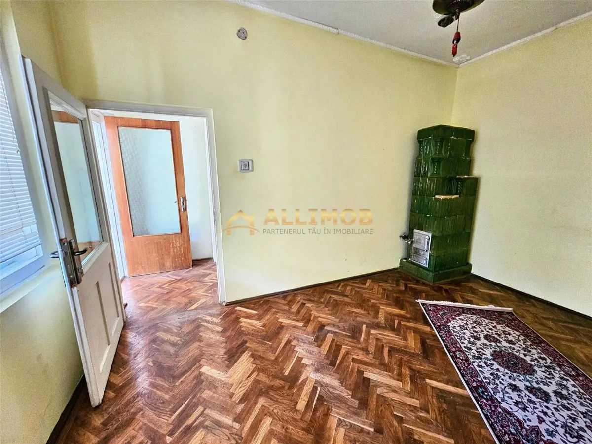 Casă de vânzare în zona Sala Sporturilor â€“ ideală pentru locuit sau investiție - foto 4