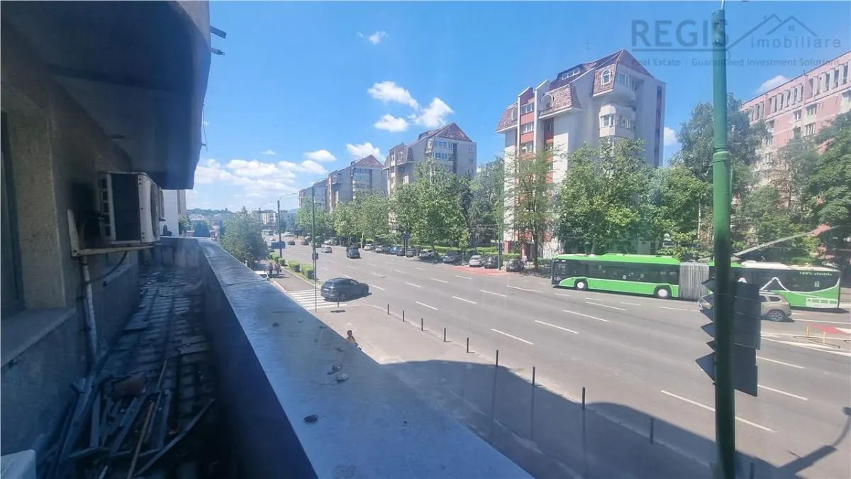 Spatiu comercial versatil in Centrul Civic - foto 11