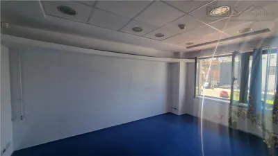 Spatiu comercial versatil in Centrul Civic - foto 20