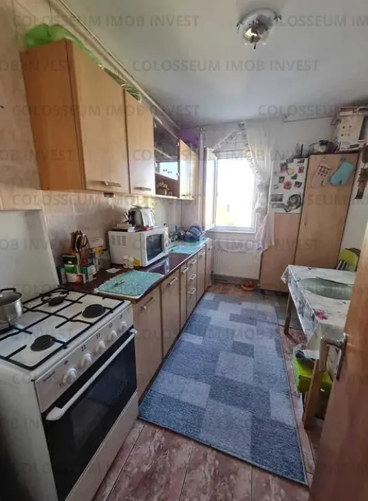 Apartament 3 camere | Semidecomandat | zona Astra - foto 2
