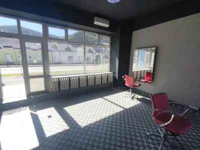 Resita Chirie Spatiu Comercial Zona Posta - foto 3