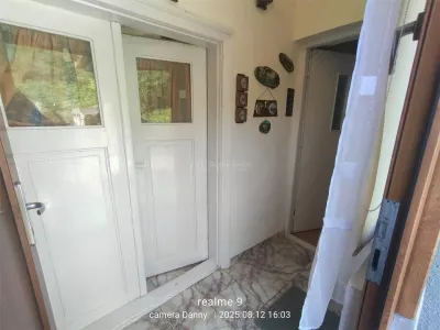Resita Casa Zona Gradina Zoologica - foto 15