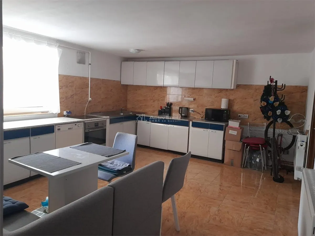 Resita Casa Zona Retrasa - foto 1