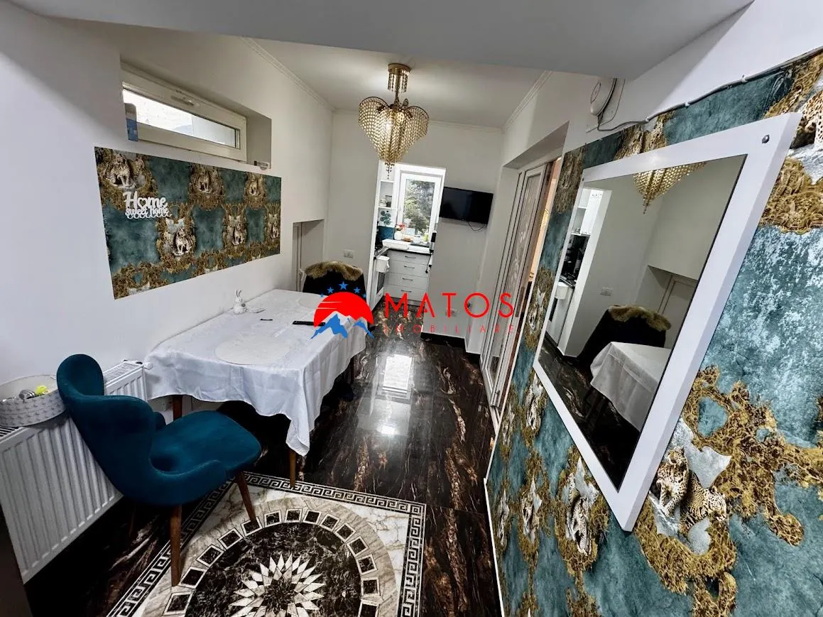 Vilă de vânzare în Bușteni | 11 camere, piscină și saună | 620.000 â‚¬ - foto 1