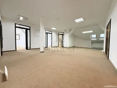 Spatiu Birouri 5 camere decomandate in cladire noua, mansarda - Central - Punctele Cardinale - Timisoara