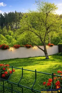 Casa sub aripa padurii, 1.750 teren roditor, Central, Sacele, Brasov - foto 1