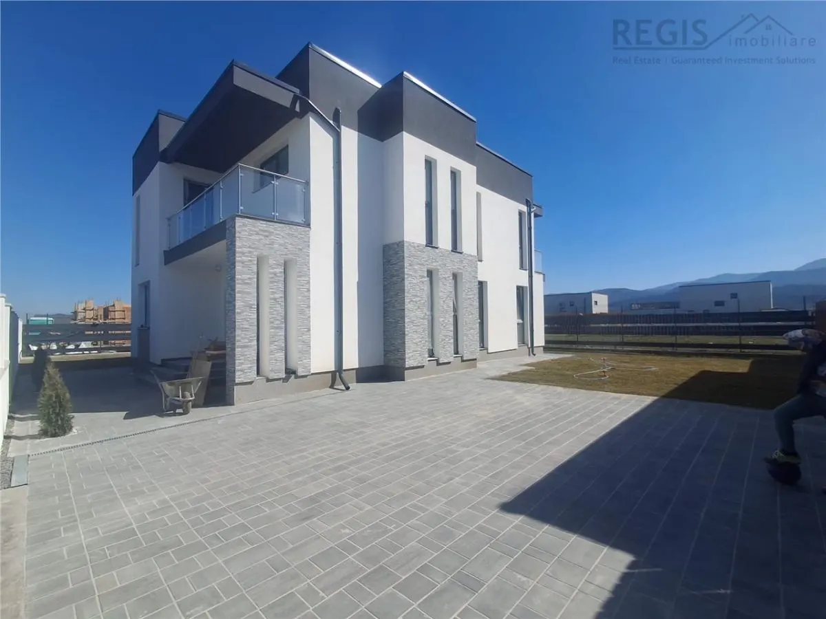 Vila moderna de 4 camere in Cristian - foto 2