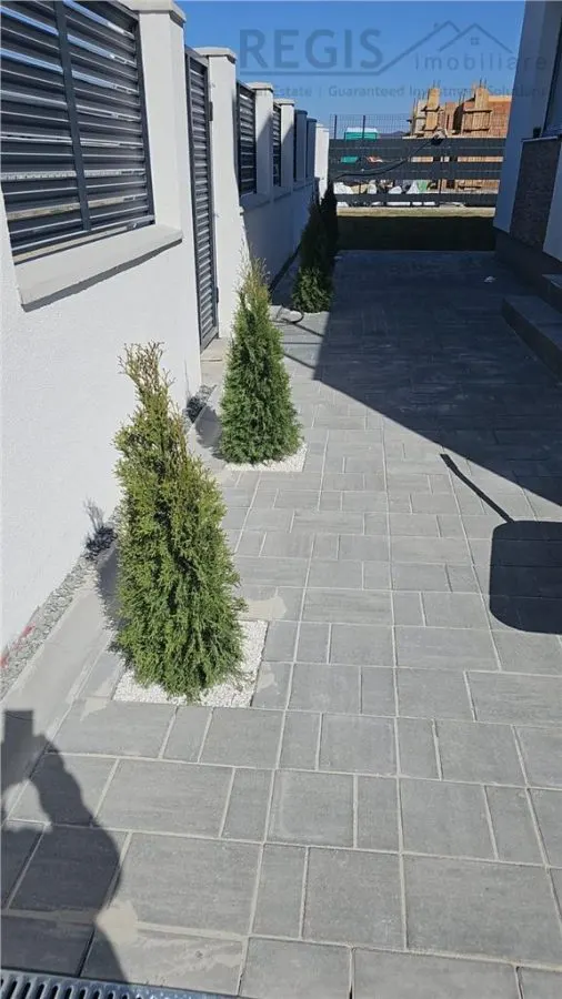 Vila moderna de 4 camere in Cristian - foto 8